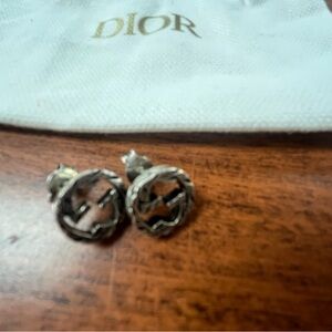 Gucci interlocking  G  10mm  Stud Earrings in Aged Silver